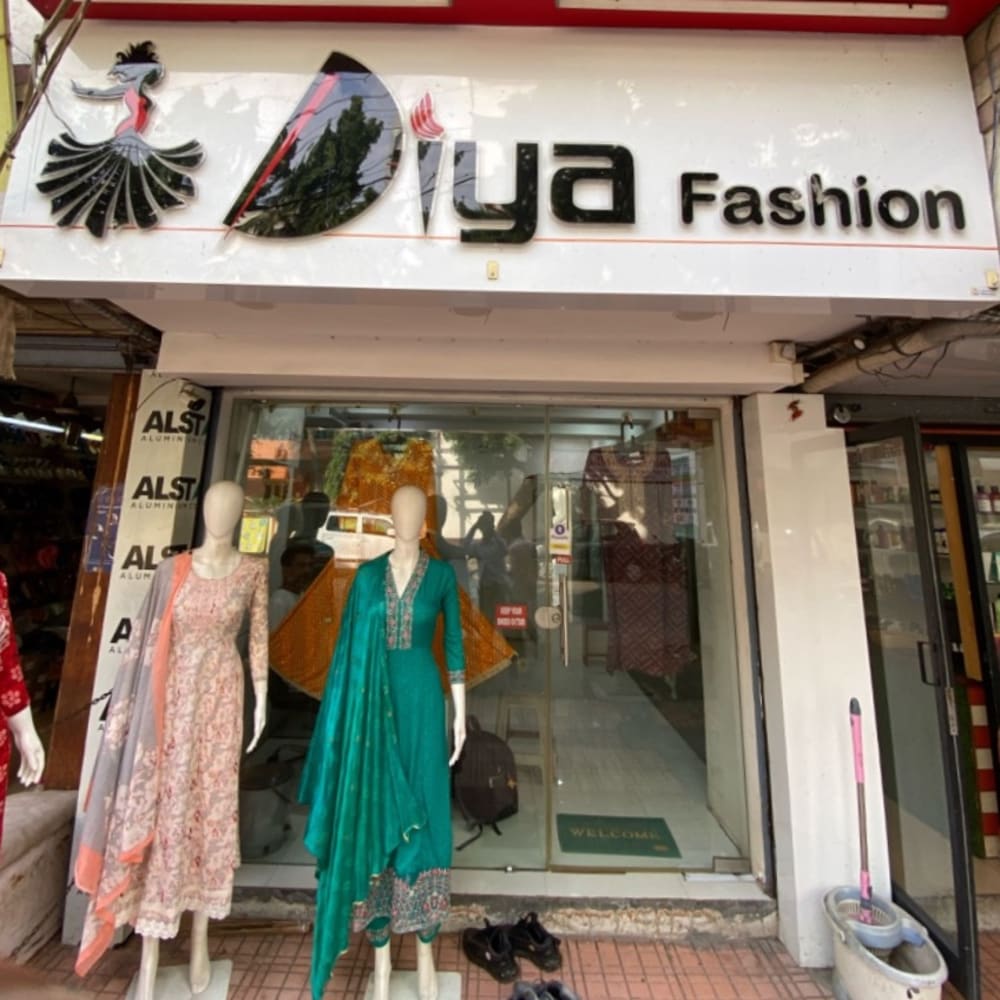 Diya Fashion logo