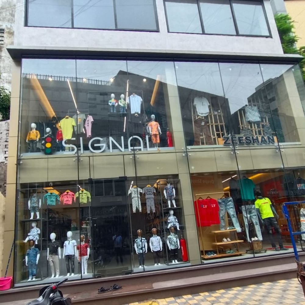 Signal kid's wear  logo