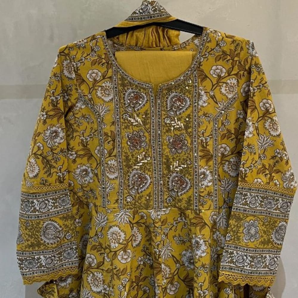 Salwar Suite