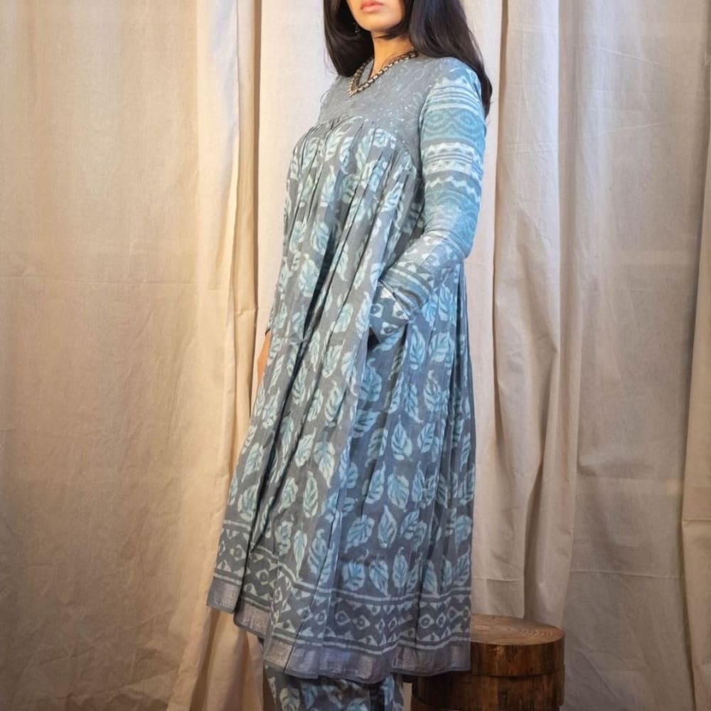 Salwar Suite