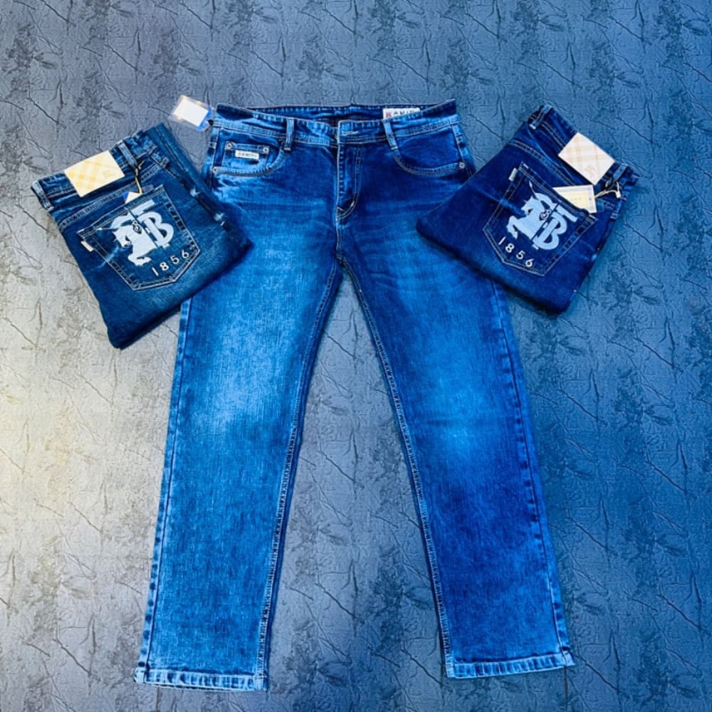 Straight Fit Jeans 