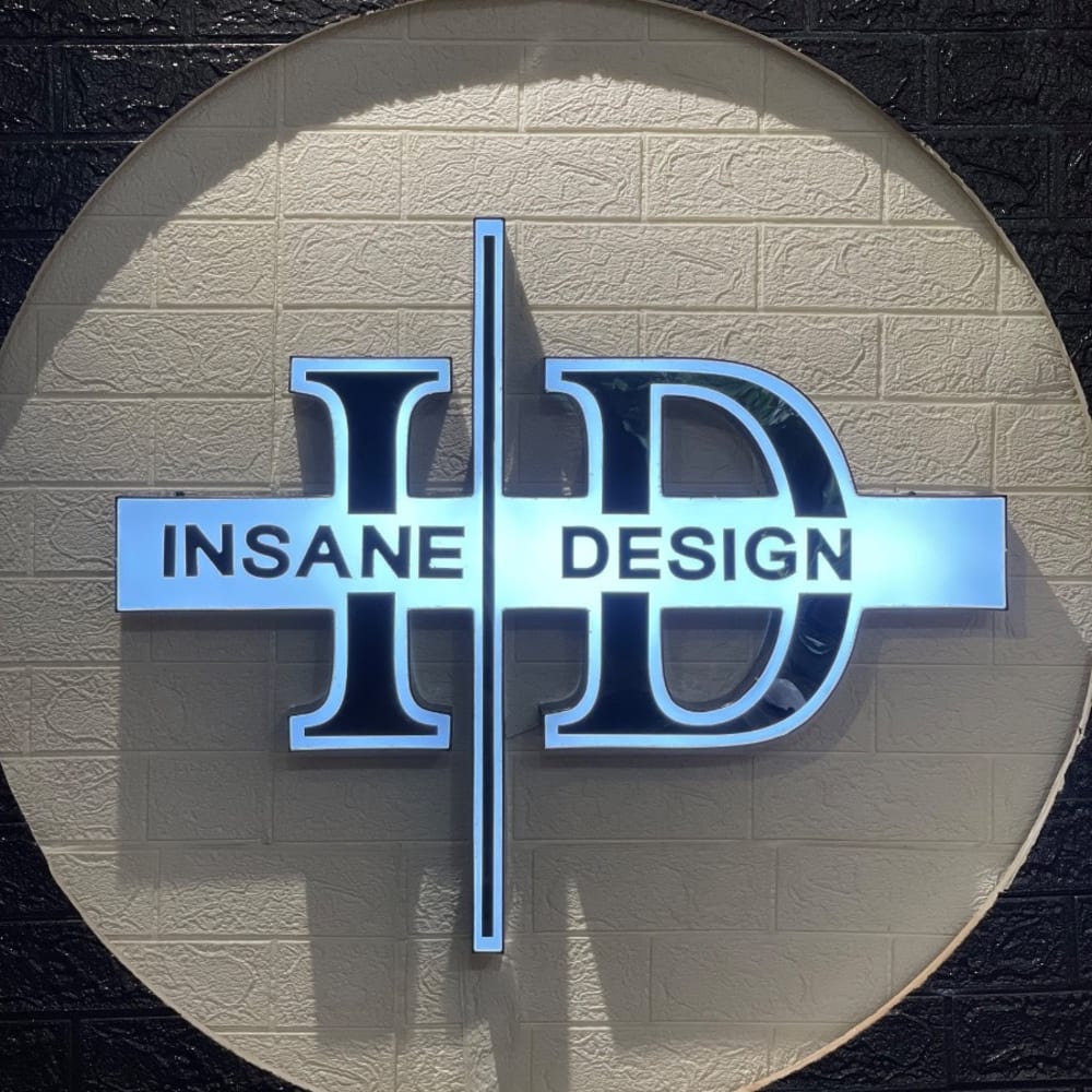 Insane design  logo