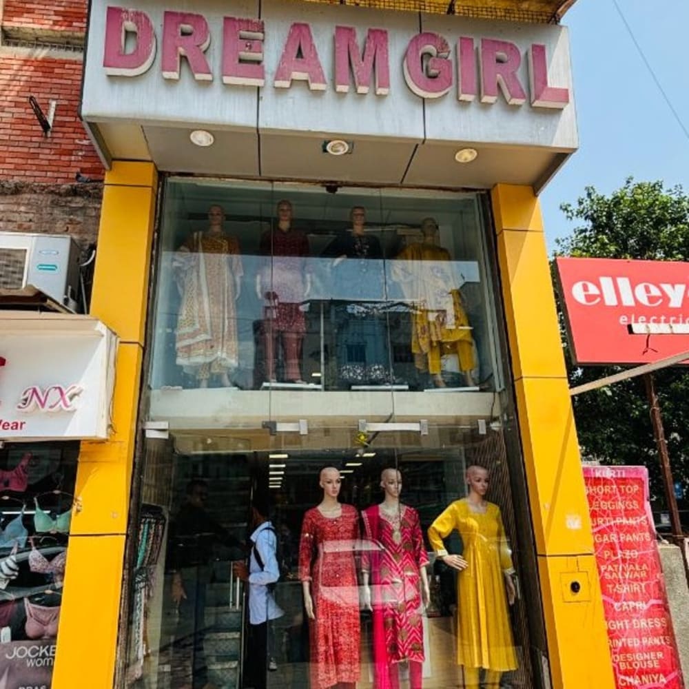 Dream girl  logo