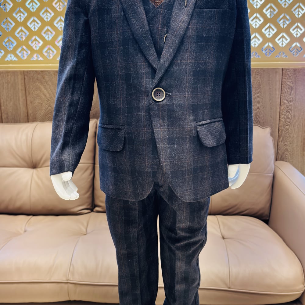 Mens Suite