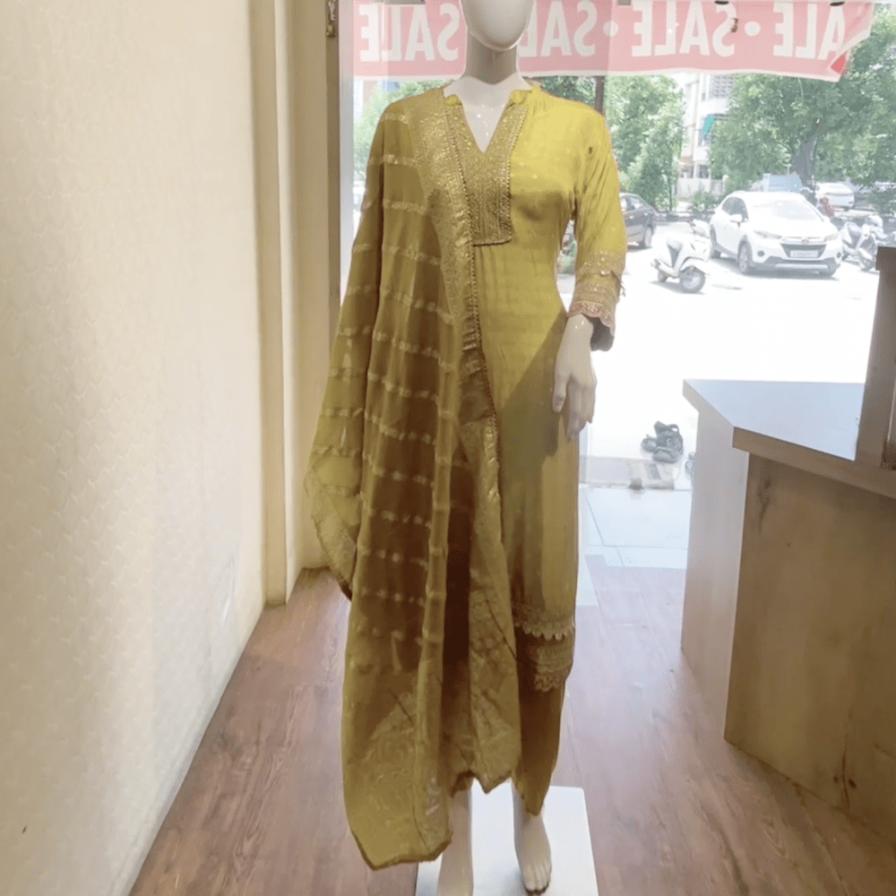 Salwar Suite