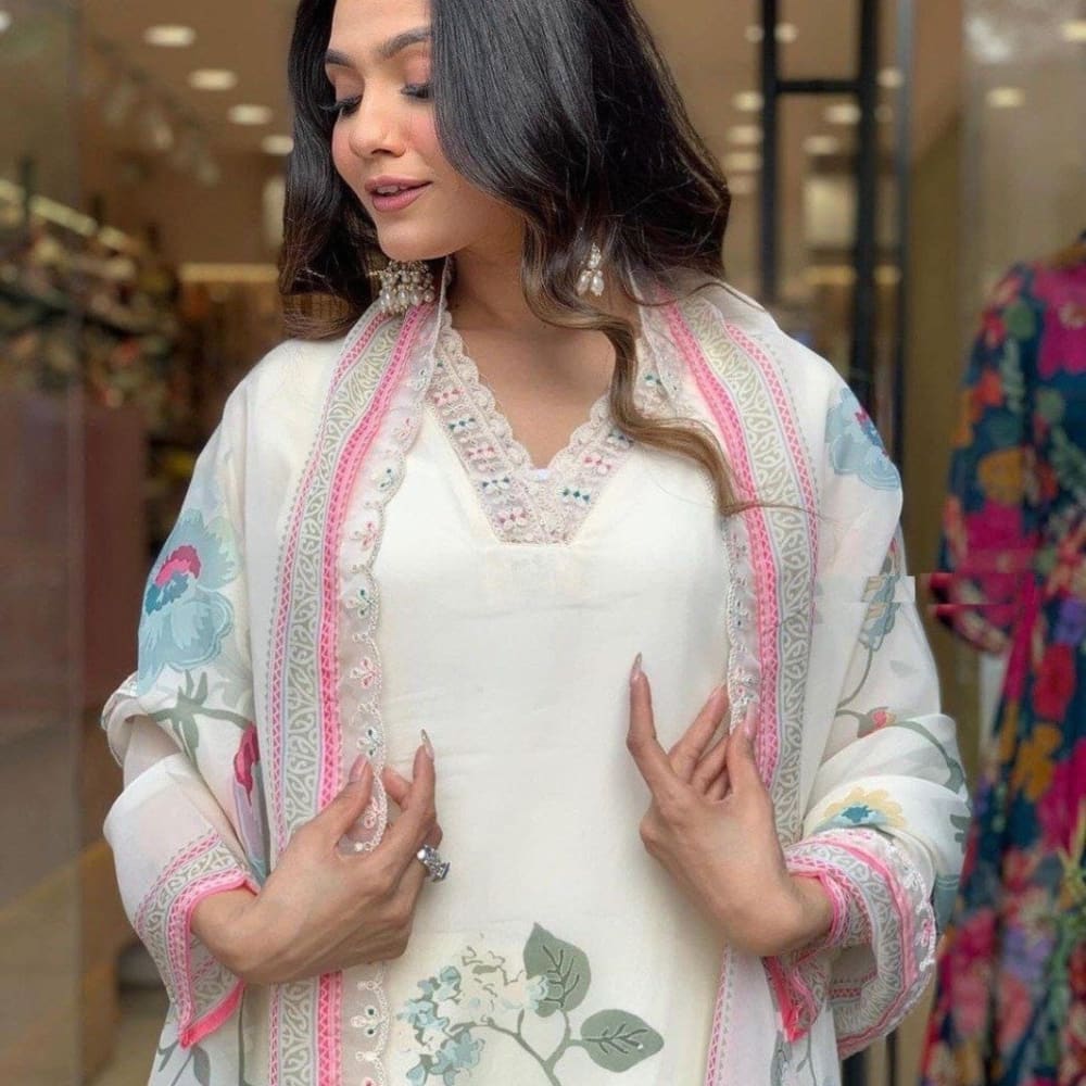 White pant pair heavy look 4