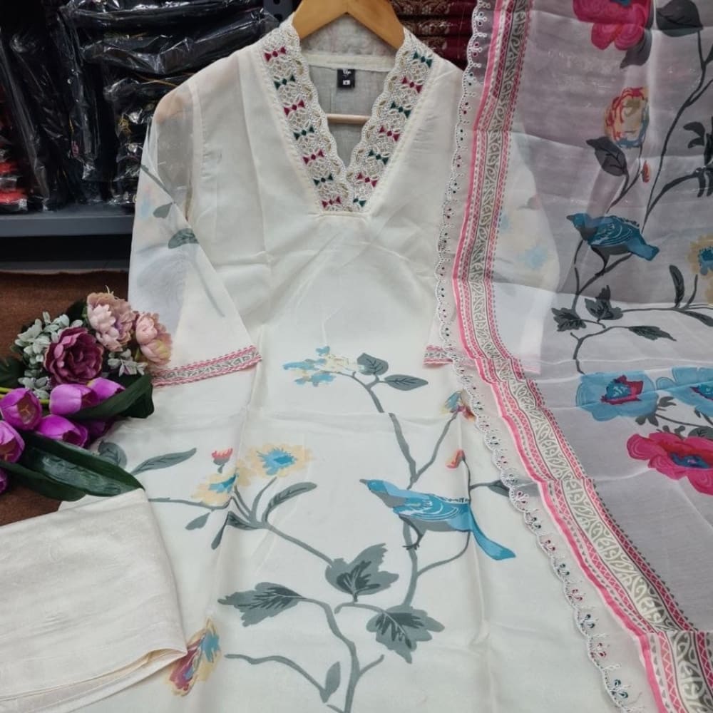 White pant pair heavy look 7