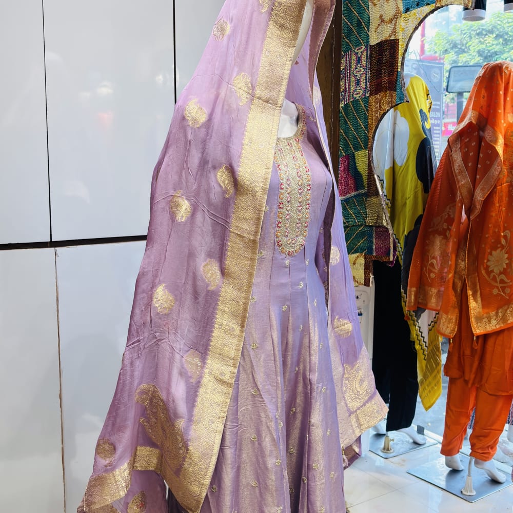 Salwar Suite