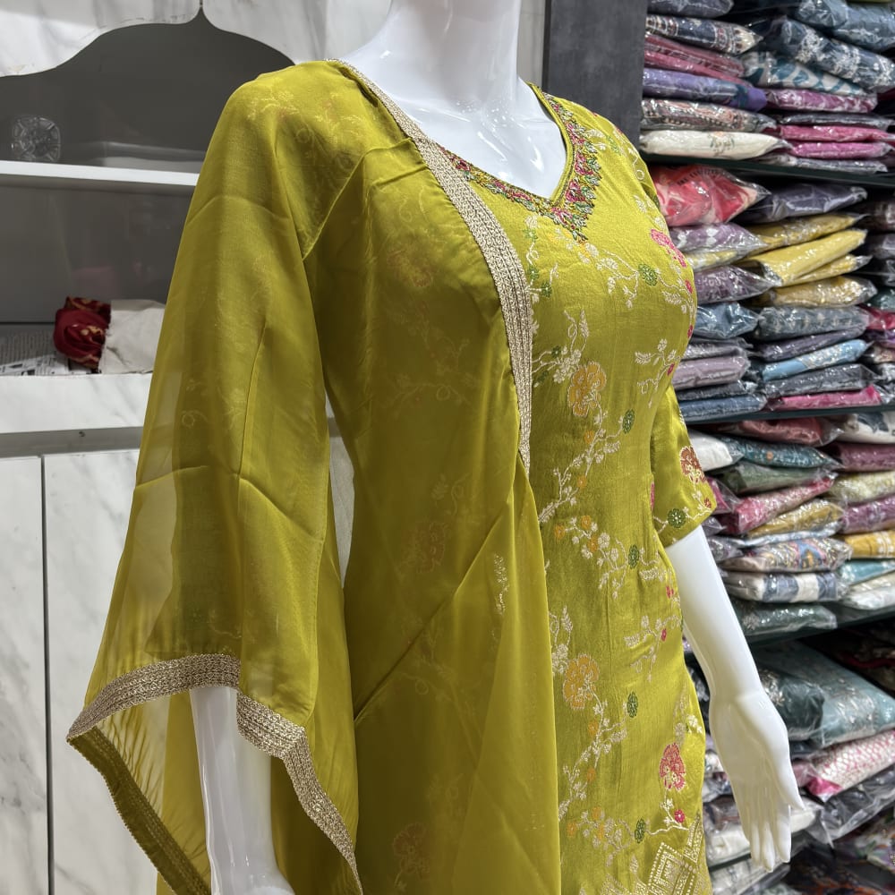 Salwar Suite