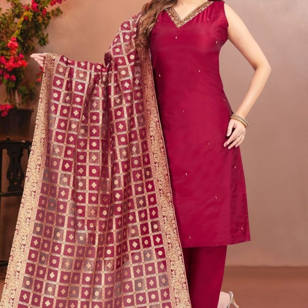 Red Salwar Suite