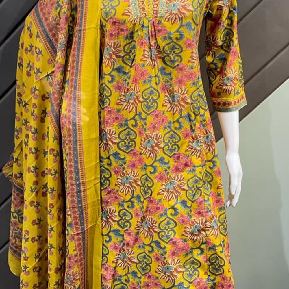 Salwar Suite