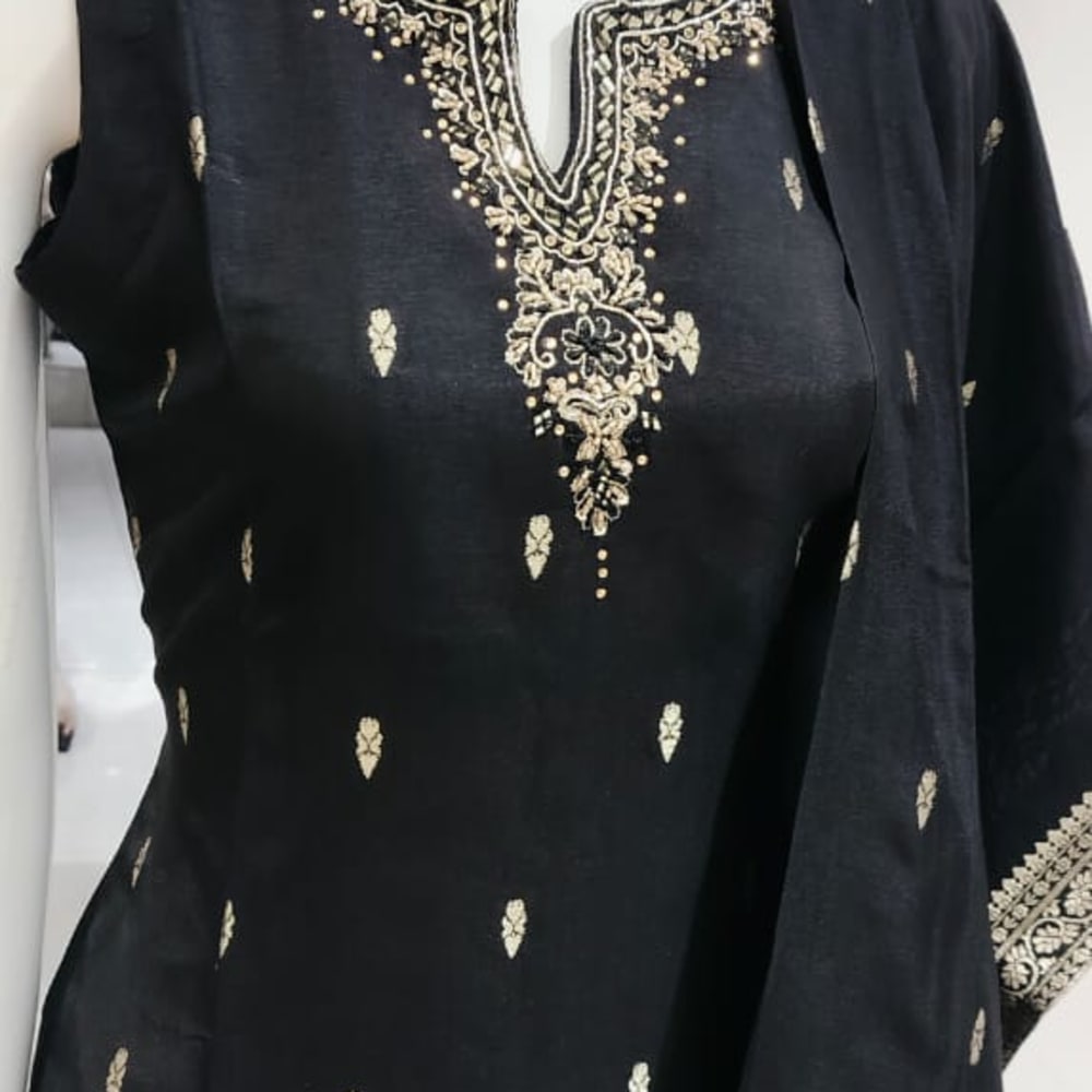 Black and Gold Salwar Kameez