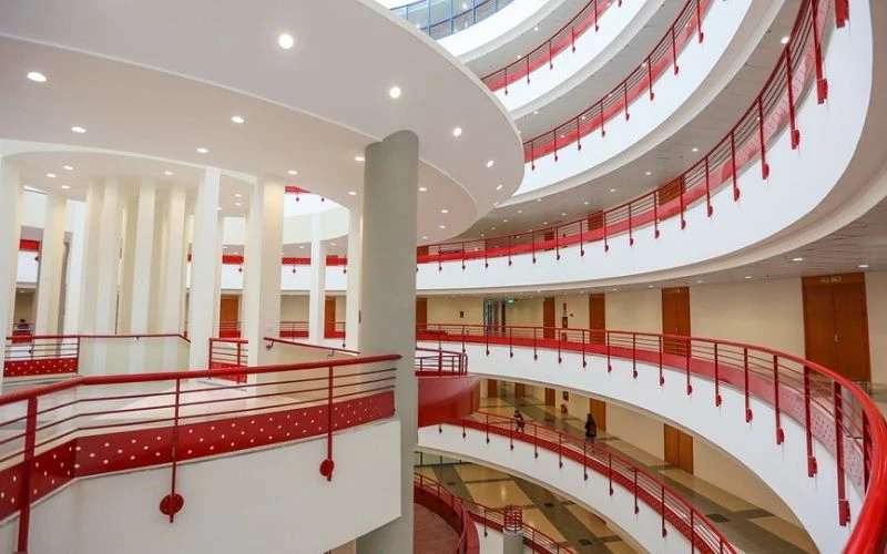 Cơ sở vật chất hiện đại của Đại học Kinh tế Quốc dân