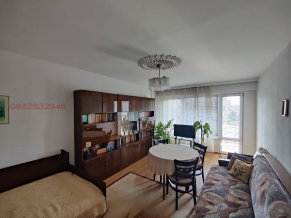 61m² Апартамент в ж.к. Младост I, Варна — снимка 2