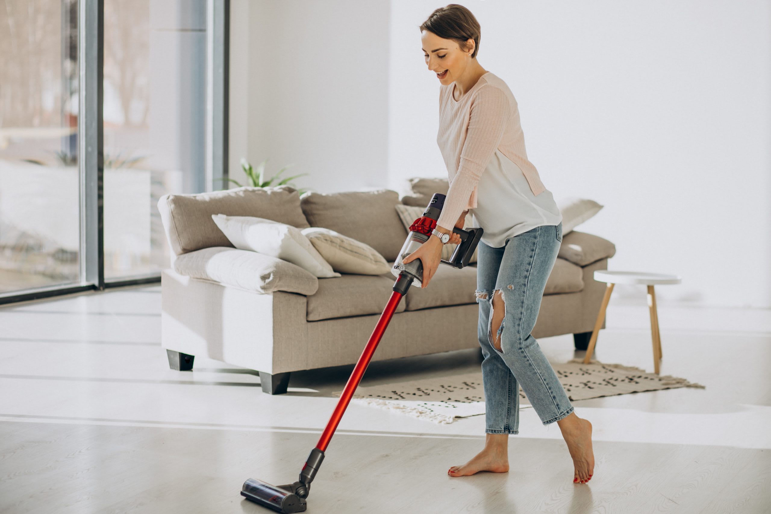 Choose the Right Vacuum Cleaner for Your Space Royal Kleen