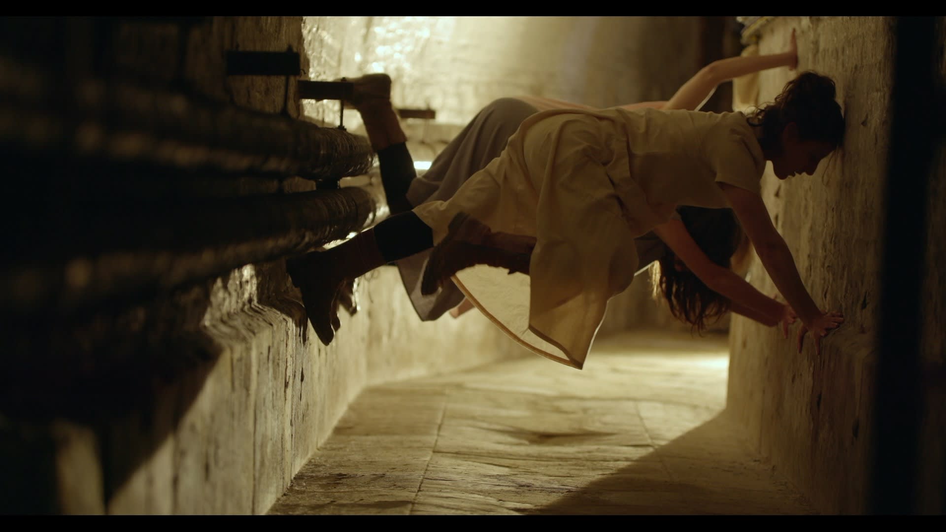 Catherine Bertola, In the Between Space, 2020