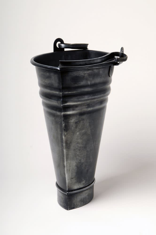 Richard Rigg, The Overlap Between Two Buckets Made Less Than a Width Apart, 2009