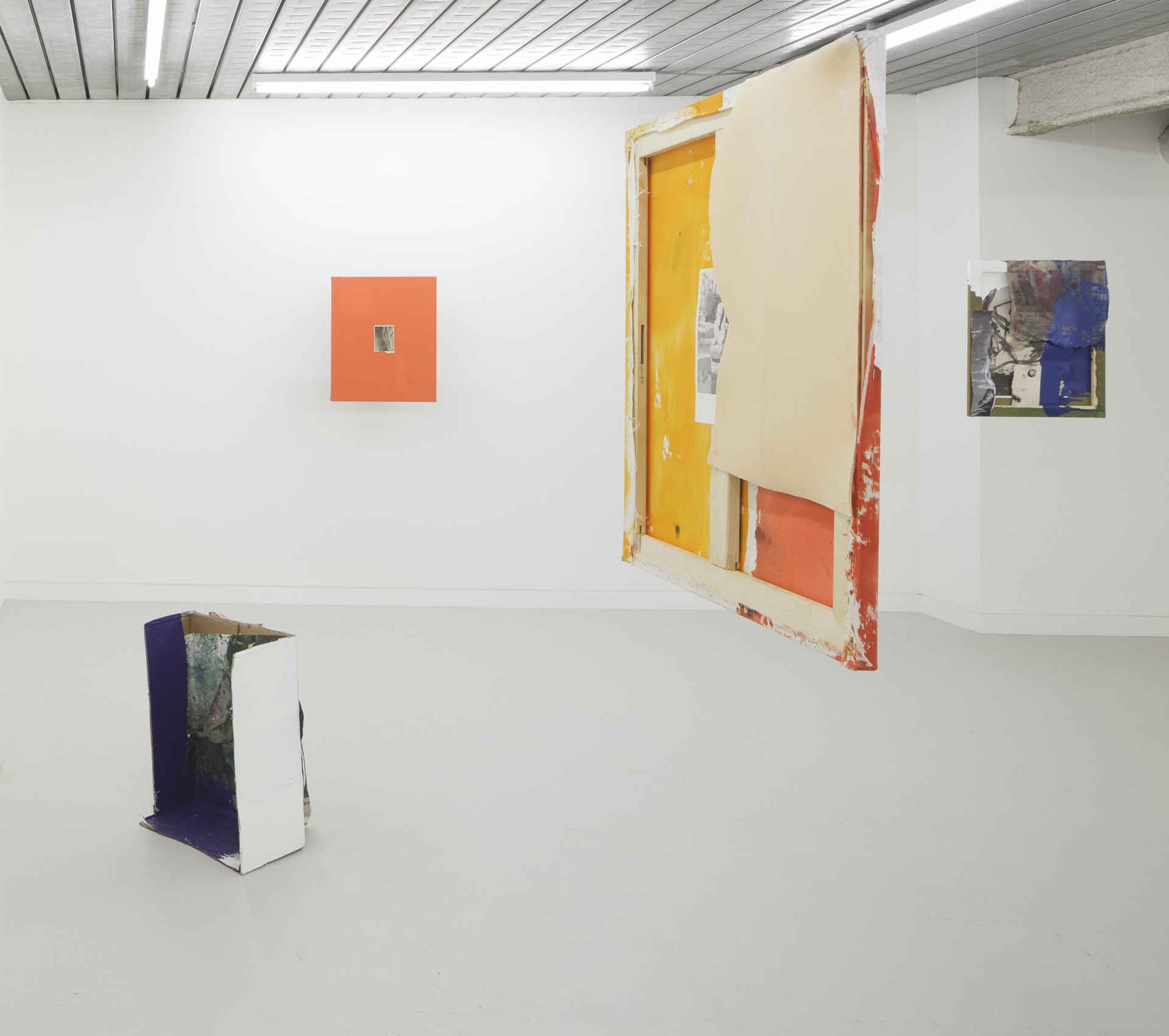 installation shots of Hugo Canoilas' exhibition at Workplace London