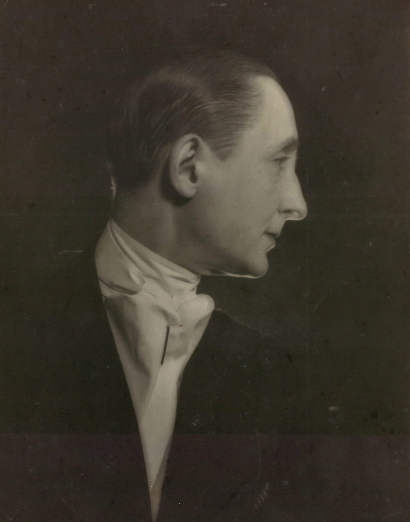 A portrait of Marlow Moss