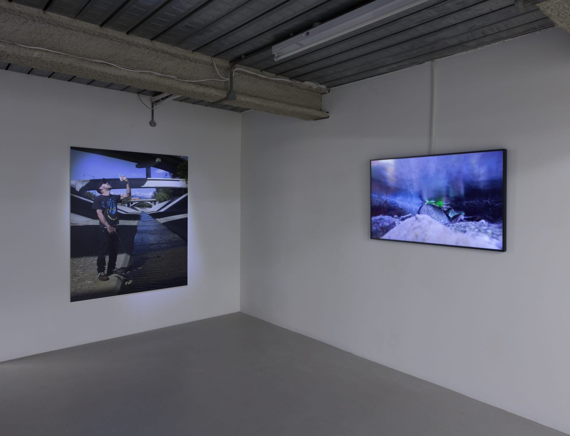 Installation documentation of Joel Kyack's exhibition "Hold On Tightly / Let Go Lightly" at Workplace | London