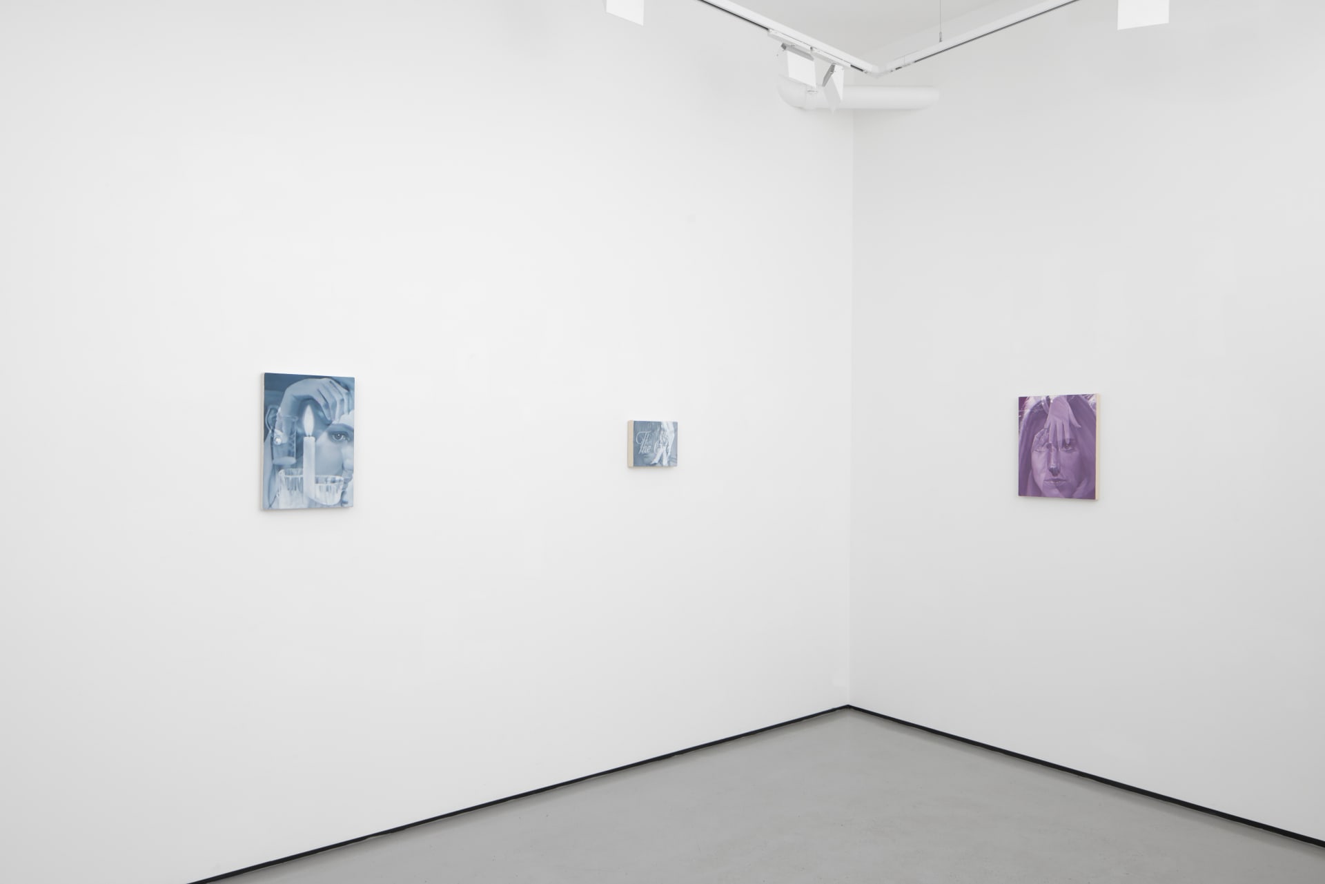 installation views of Julia Maiuri's exhibition at Workplace in London