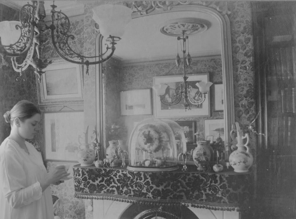 Catherine Bertola, Flight of fancy (Manchester circa 1900) Interior 3, 2005