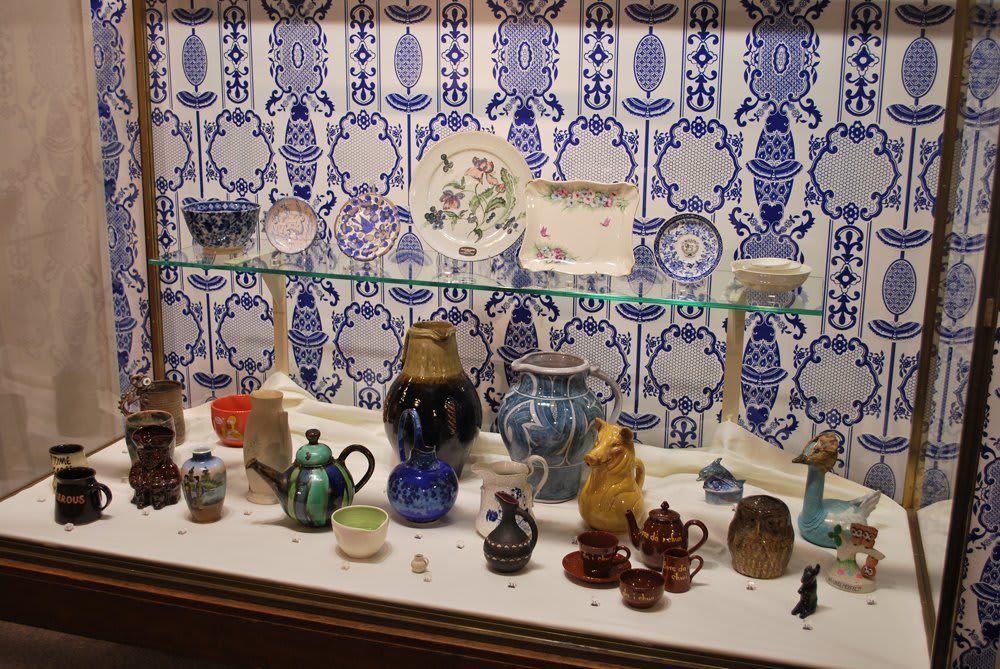Catherine Bertola, The People’s Collection of Pottery, Brecknockshire, 2009