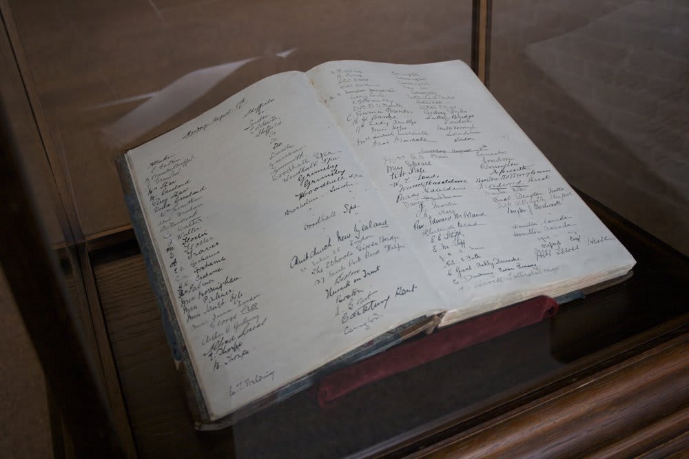 Catherine Bertola, The Visitors Book (8-23 August 1914), 2009