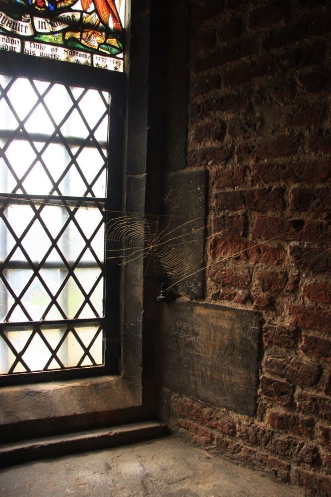 Catherine Bertola, Unseen by all but me alone, 2009