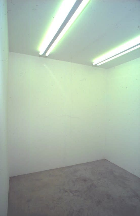 Miles Thurlow, Three White Cubes, 2000