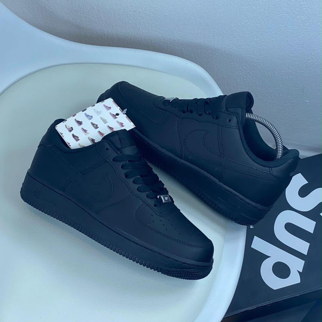 Nike AirForce 1