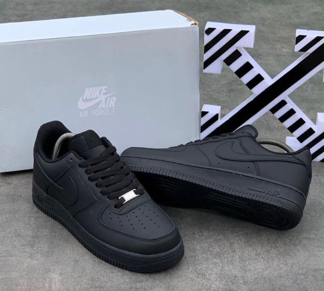 Nike AirForce 1