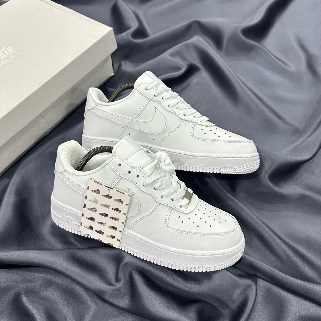 Nike AirForce 1