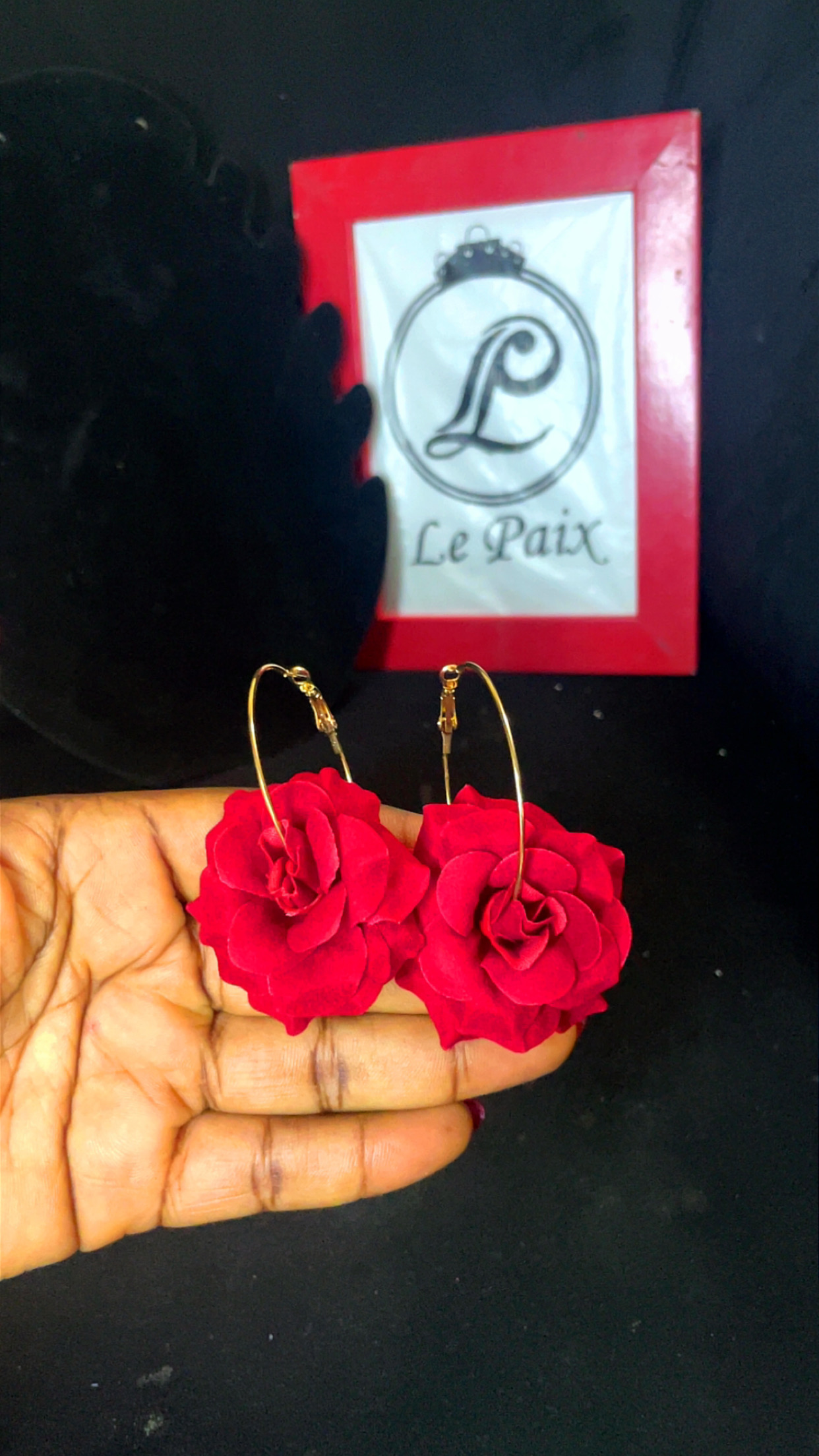 Chic Flowery Earrings
