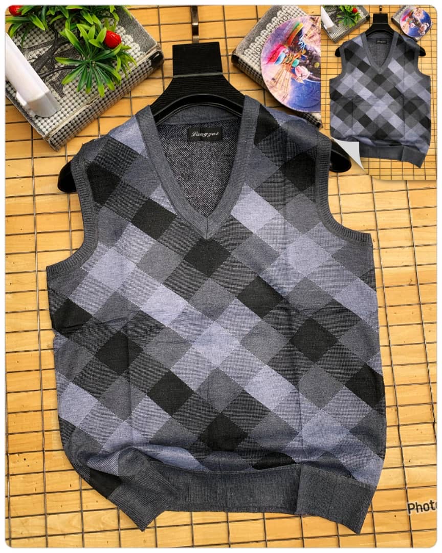 Patterned Sweat Top