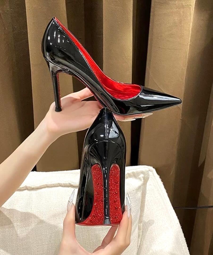 Stoned Red-Bottoms Stiletto