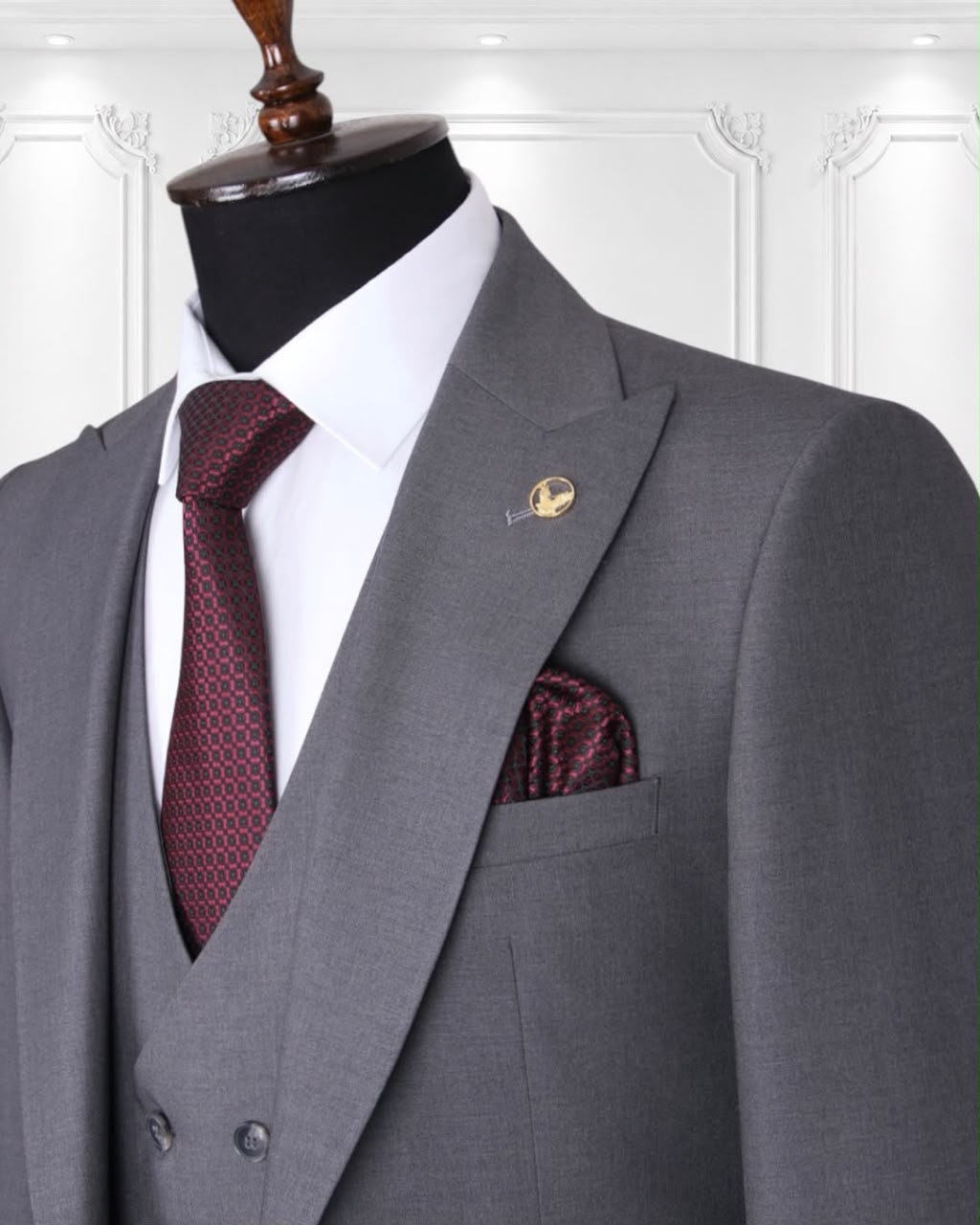Daro Brand: 3 piece Suit