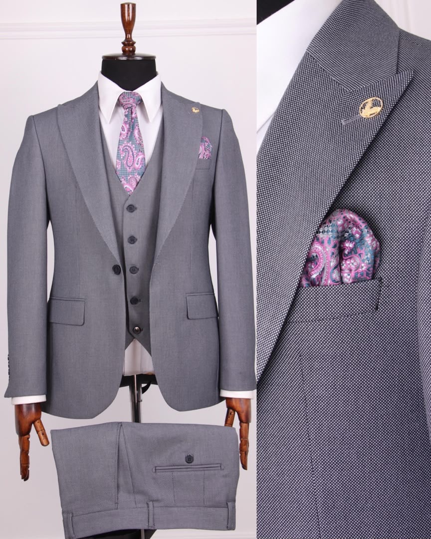 Daro Brand: 3 piece Suit