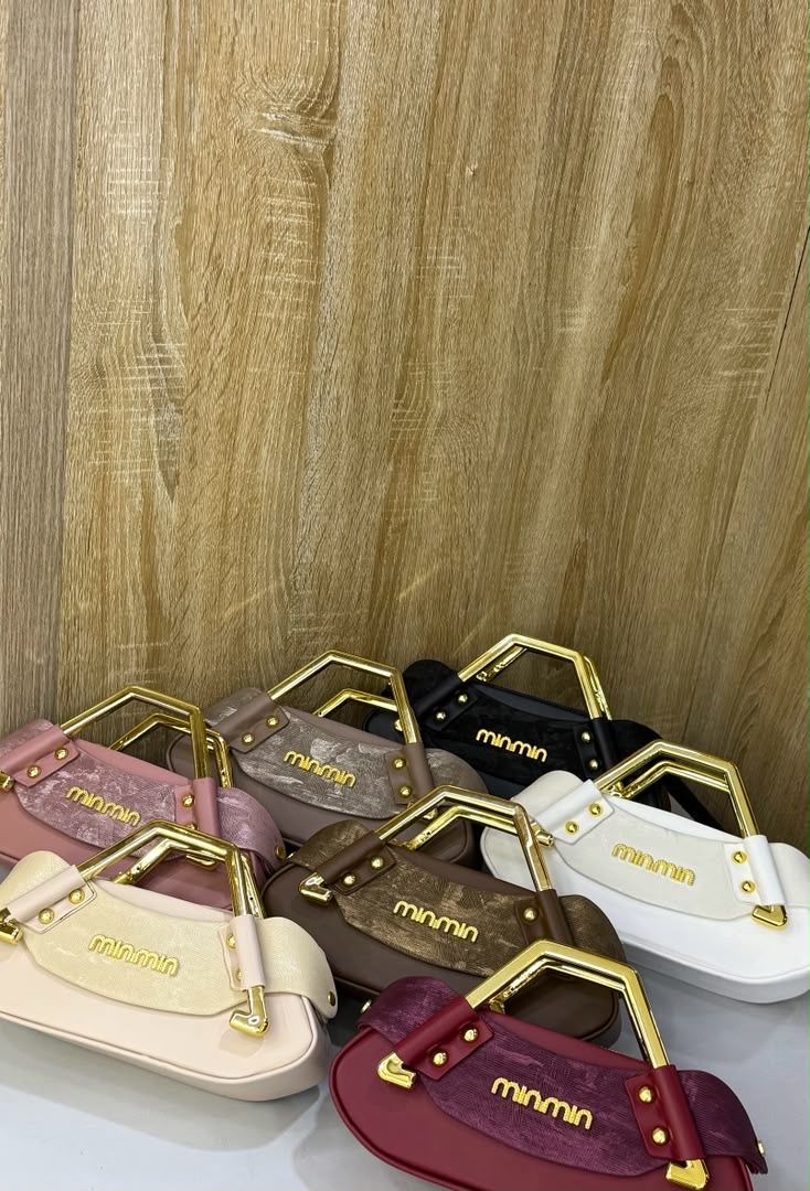 Structured Stock Bag