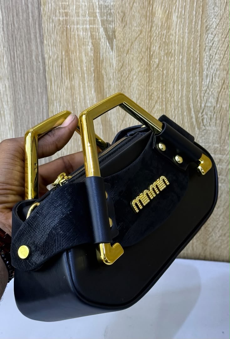 Structured Stock Bag