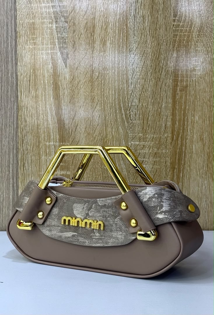 Structured Stock Bag