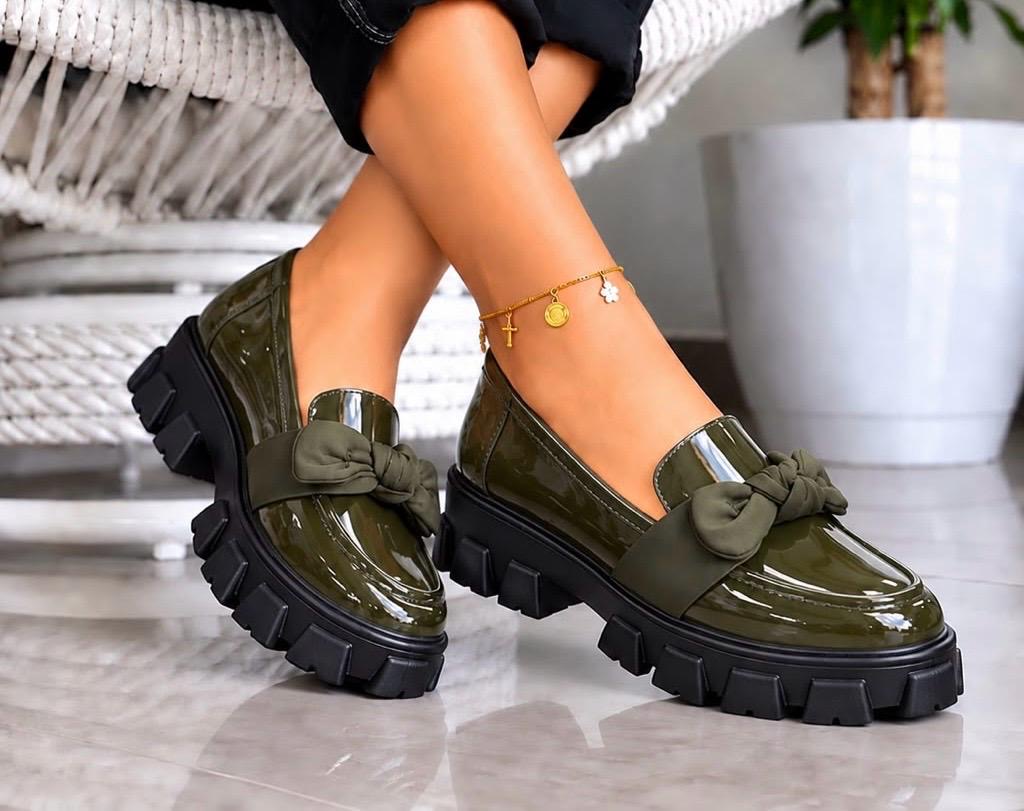 Brooks Style Chunky Shoes