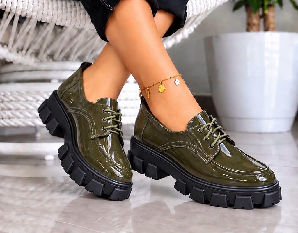 Laced Up Brooks Style Chunky Shoe