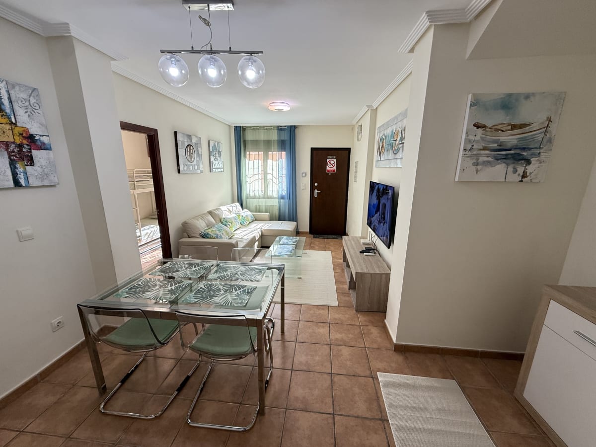 Felipe: Fully Equipped 2-Bedroom Beach Apartment - Image 1