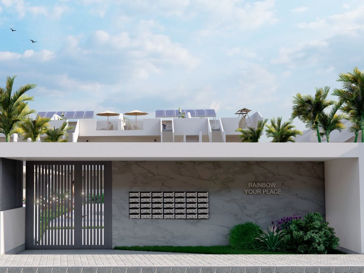 2-Bed Bungalow in Roldán - Image 1