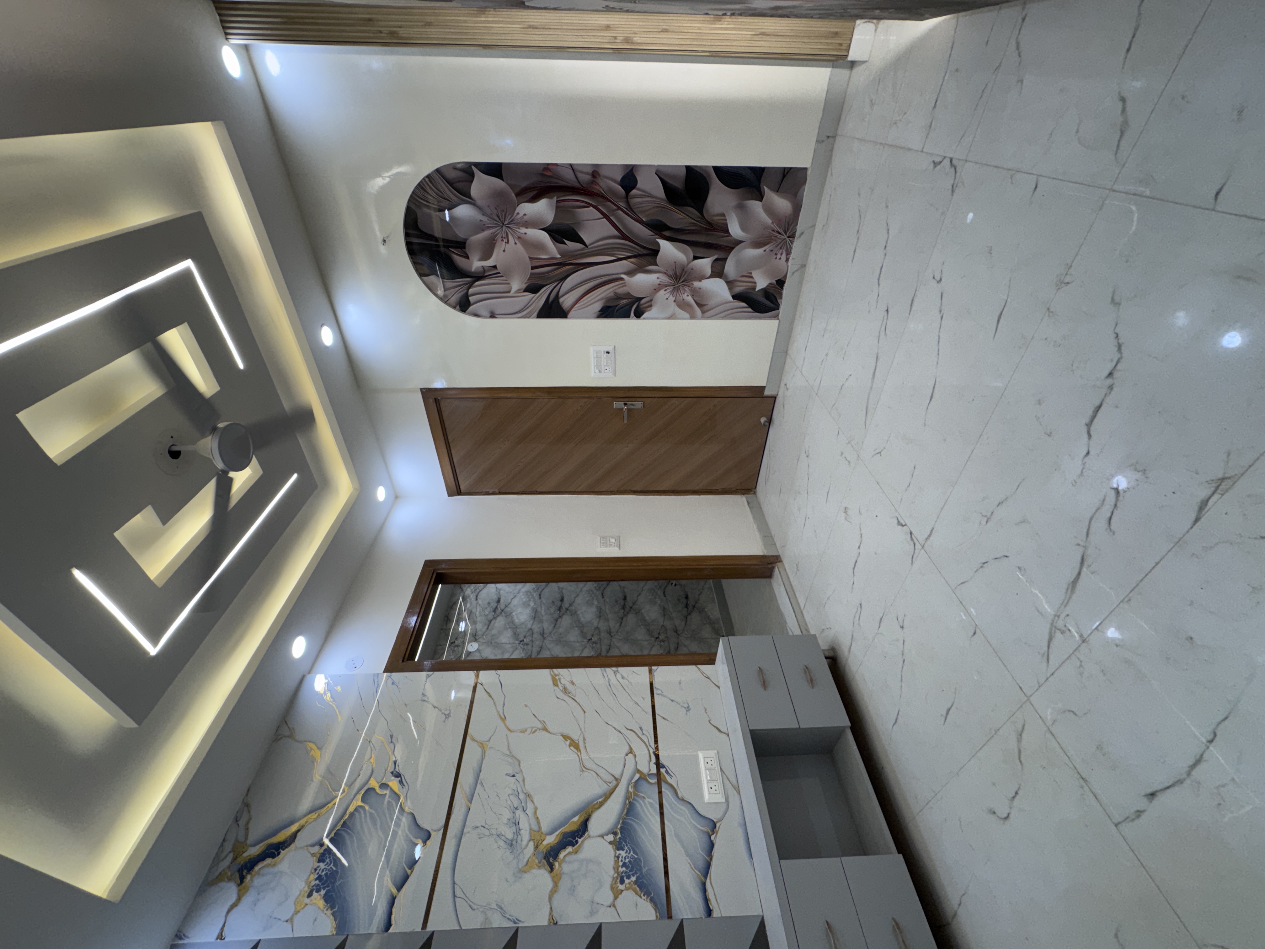 2BHK 65 Gaj Flat for Sale in Dwarka Mor