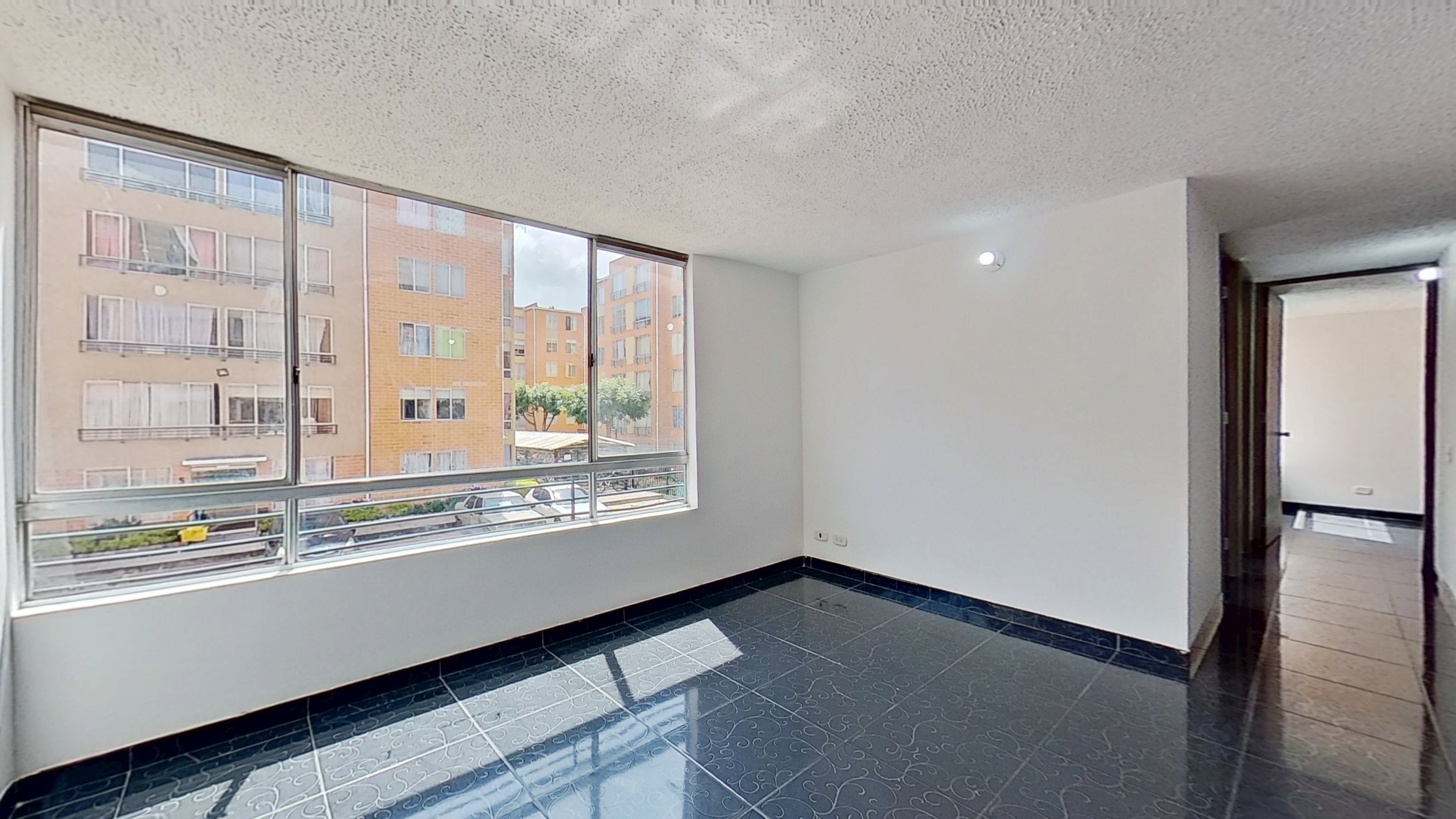 Apartamento en venta en Azalea 2 — foto 1