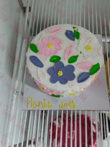 Picnic Day Simple Birthday Cake Rawalpindi