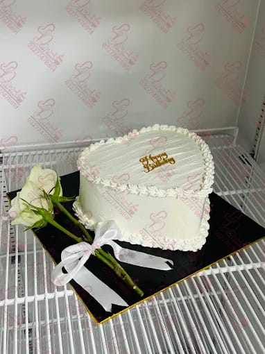 Heart Shaped Buttercream Cake Rawalpindi