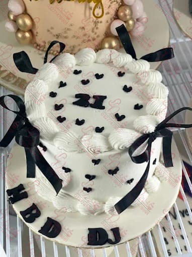 Custom Decorated Couple Cake Faisalabad